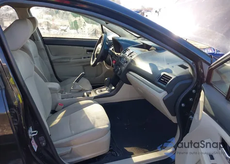 2014 Subaru Xv Crosstrek 2.0I Premium z USA, uszkodzony, nr VIN JF2GPAVC1E8300000